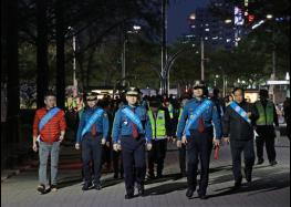 일산서부경찰서, 별밤 경찰서장과 함께하는 민·경 합동 순찰 전개 기사 이미지
