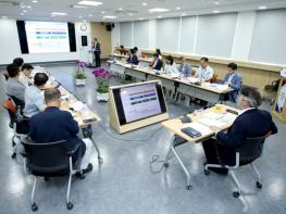 딸기가 지하보도에서 자란다고?… 고양시, 스마트팜 도시 선언 기사 이미지
