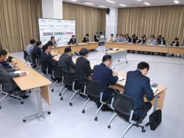 예산으로 만든 공공일자리 쉬워, 그 길 안가… 기사 이미지