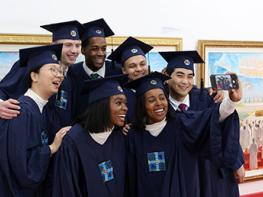 무신앙도 매료된 ‘신천지 말씀’… “인생의 전환점 됐다” 기사 이미지