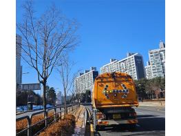 파주시, 생활권 중심 도로청소 강화로 미세먼지 저감 총력 기사 이미지