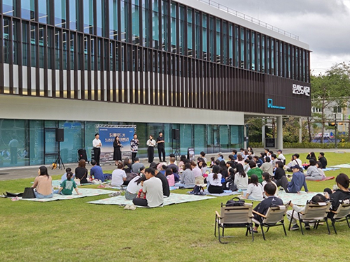 [기획] 파주 문산도서관, 6개월 만에 독보적 이용률 기록하며 흥행 돌풍